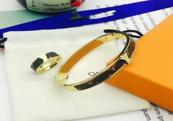 bracelets designer for women whole stone bangle stainless women men screw screwdriver bracelet couple jewelry woman with origi3167294, Golden;silver
bracelets designer for women whole stone bangle stainless women men screw screwdriver bracelet couple jewelry woman with origi3167294, Golden;silver