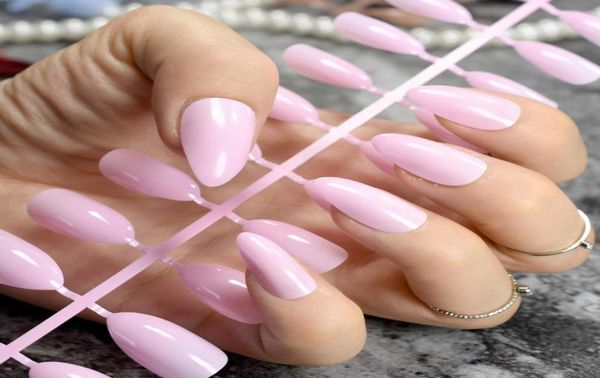 24pcs candy short stiletto nails lovely pink pointed false nail diy nail art manicure product8761769, Red;gold
24pcs candy short stiletto nails lovely pink pointed false nail diy nail art manicure product8761769, Red;gold