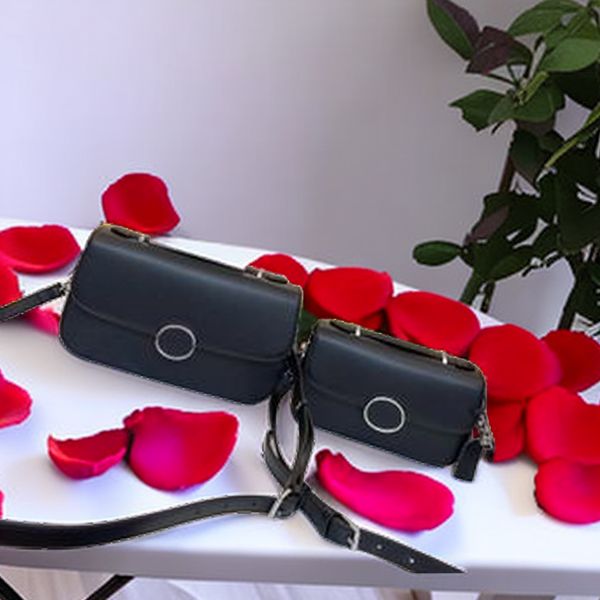 2023 black diamond buyers recommend cowhide black cowhide women's bag classic flap leather 100% minimalist appearance single shoulder c
2023 black diamond buyers recommend cowhide black cowhide women's bag classic flap leather 100% minimalist appearance single shoulder c