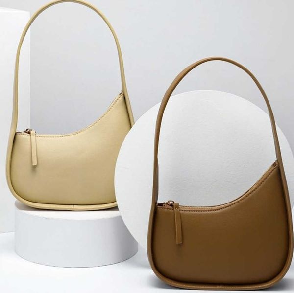 mens luxurys the row half moon bag womens fashion designer tote shoulder clutch bags hobo crossbody pochette camera genuine leather handbag
mens luxurys the row half moon bag womens fashion designer tote shoulder clutch bags hobo crossbody pochette camera genuine leather handbag