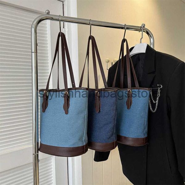 shoulder cowboy buttot women 2023 new fashion korean armpit small crowd texture large capacity one shoulder bucket bagstylishhandbagsstorest
shoulder cowboy buttot women 2023 new fashion korean armpit small crowd texture large capacity one shoulder bucket bagstylishhandbagsstorest