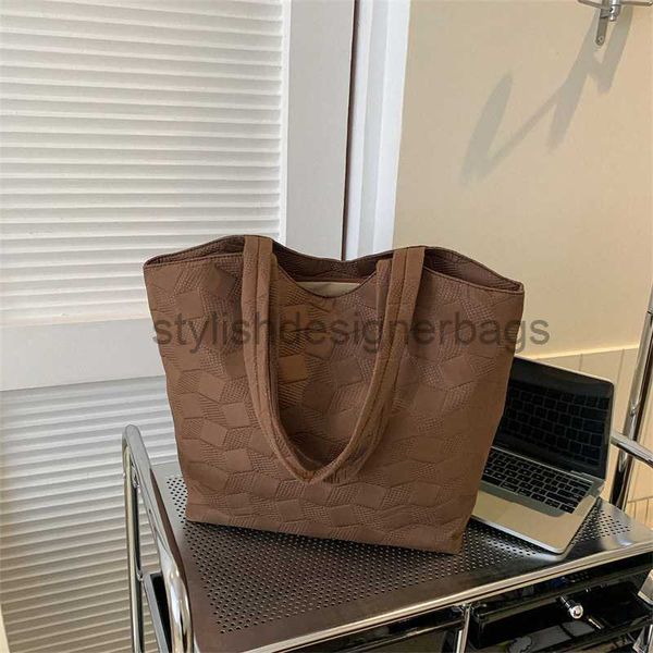 shoulder bags trendy texture fashionable large capacity bag for women 2023 new commuting tote bucket bag foreign style one shoulder handbags
shoulder bags trendy texture fashionable large capacity bag for women 2023 new commuting tote bucket bag foreign style one shoulder handbags