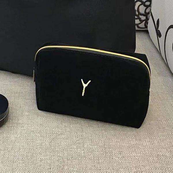 designer women cosmetic bags fashion organizer famous makeup bag travel pouch make up ladies purses toiletry storage bag gift
designer women cosmetic bags fashion organizer famous makeup bag travel pouch make up ladies purses toiletry storage bag gift