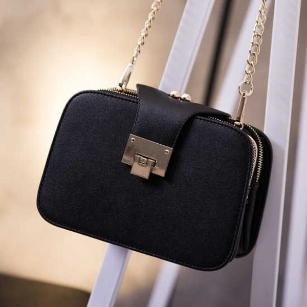 new women's diagonal fashion women's bag shoulder bag messenger bag mobile phone small bag chain small bag
new women's diagonal fashion women's bag shoulder bag messenger bag mobile phone small bag chain small bag