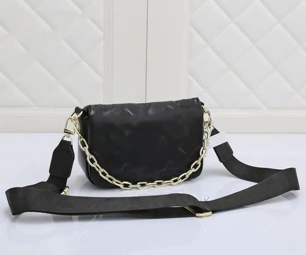 2023 women designer bag black embroidery clutch tote bag wallet on strap bubblegram series thread bags designer chain crossbody wallet purse
2023 women designer bag black embroidery clutch tote bag wallet on strap bubblegram series thread bags designer chain crossbody wallet purse
