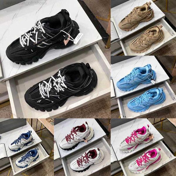 2022 men women casual shoes track 3 3.0 sneakers triple white black trainers gomma leather platform sneaker nylon printed trainer
2022 men women casual shoes track 3 3.0 sneakers triple white black trainers gomma leather platform sneaker nylon printed trainer