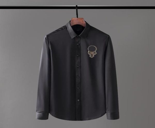 2021 luxurys designers dress shirt menswear fashion society black men solid color business casual mens long sleeve m3xl115243824, White;black
2021 luxurys designers dress shirt menswear fashion society black men solid color business casual mens long sleeve m3xl115243824, White;black