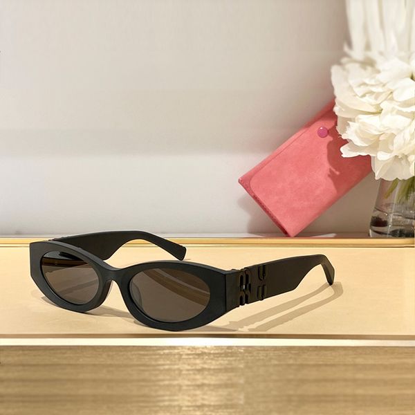 luxury glasses mu eyewear series ladies sunglasses 1 1 acetate fibre thick leg logo hinge avant garde fashion girls maiden women oval sungla, White;black
luxury glasses mu eyewear series ladies sunglasses 1 1 acetate fibre thick leg logo hinge avant garde fashion girls maiden women oval sungla, White;black