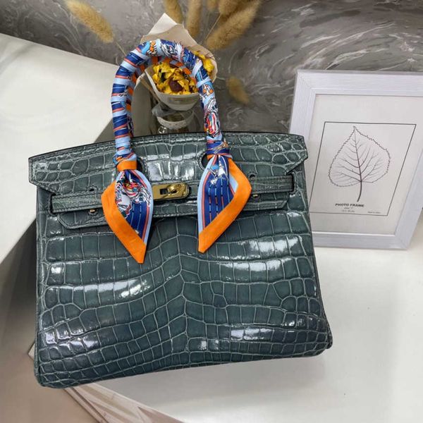 original h ermes brikis's tote bags wholesale special nile crocodile high gloss belly hand sewn wax thread bag real leather handbag wit
original h ermes brikis's tote bags wholesale special nile crocodile high gloss belly hand sewn wax thread bag real leather handbag wit