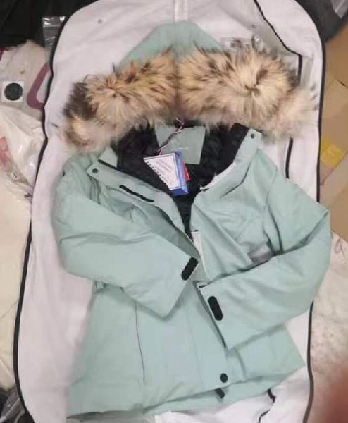 women thick down puffer jacket 100% big real fox fur hooded casual warm fur collar parkas female coat winter ski clothes outerwear sky blue, Black
women thick down puffer jacket 100% big real fox fur hooded casual warm fur collar parkas female coat winter ski clothes outerwear sky blue, Black