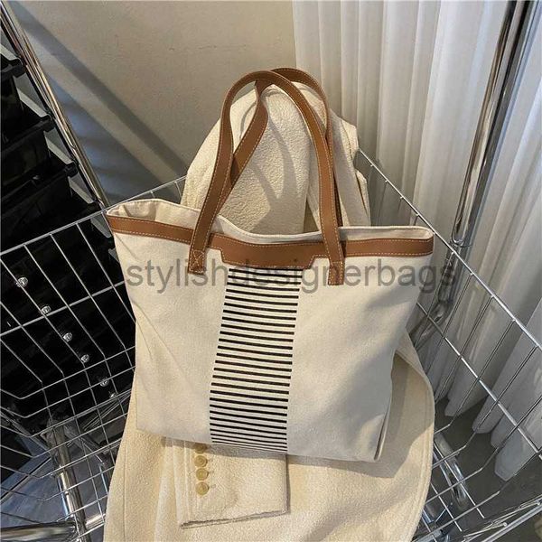 large capacity canvas bag for autumn and spring 2023 new fashion commuter simple fashionable tote tidestylishdesignerbags
large capacity canvas bag for autumn and spring 2023 new fashion commuter simple fashionable tote tidestylishdesignerbags