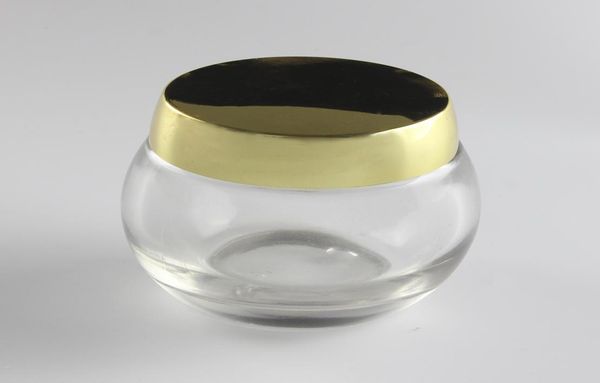 120g large capacity clear transparent empty glass jar round glass cream container with gold or silver uv coated cover2957741
120g large capacity clear transparent empty glass jar round glass cream container with gold or silver uv coated cover2957741