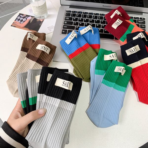 mid length socks women back label colors socks, Black 
mid length socks women back label colors socks, Black