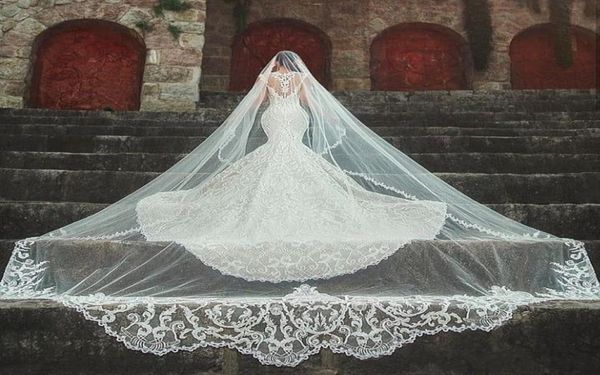 amazing 3m long wedding veils cathedral length one layer appliqued edge tulle bridal veil for women hair accessories6000152, Black
amazing 3m long wedding veils cathedral length one layer appliqued edge tulle bridal veil for women hair accessories6000152, Black
