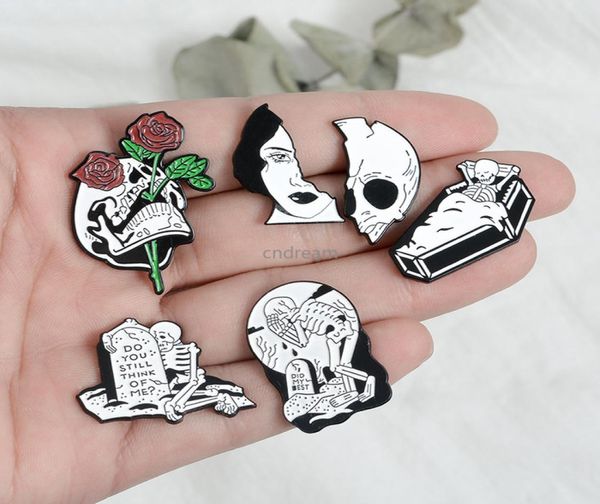love coffin ckull brooch pins enamel lapel pin for women men dress cosage fashion jewelry will and sandy2407041, Gray
love coffin ckull brooch pins enamel lapel pin for women men dress cosage fashion jewelry will and sandy2407041, Gray