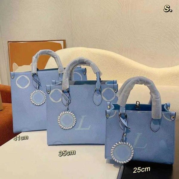 luxury totes designer on the go bag womens handbags onthego tote bag crossbody flower ladies casual purse shoulder bags female large handbag
luxury totes designer on the go bag womens handbags onthego tote bag crossbody flower ladies casual purse shoulder bags female large handbag