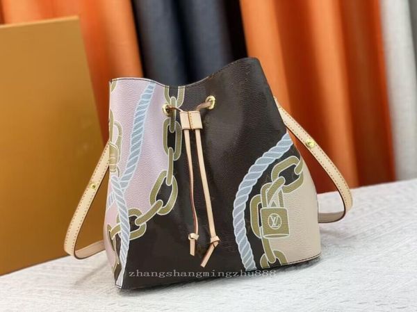 m40474 bucket bag shoulder bags small draw string handbag famous drawstring purse women genuine leather one-shoulder cross body travel pouch
m40474 bucket bag shoulder bags small draw string handbag famous drawstring purse women genuine leather one-shoulder cross body travel pouch