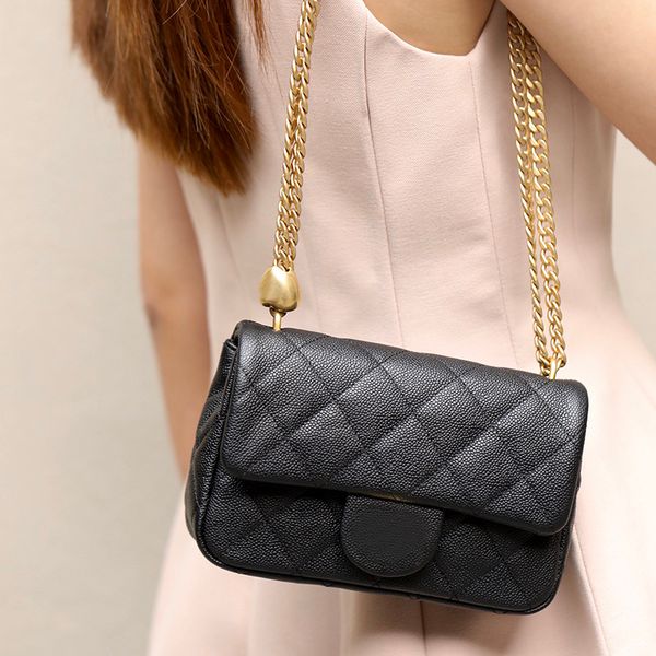 10a mirror quality designer bags 19cm luxury brand classic flap purse caviar leather lady handbags c005
10a mirror quality designer bags 19cm luxury brand classic flap purse caviar leather lady handbags c005