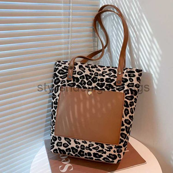 shoulder bags one shoulder bucket bag new 2023 autumn versatile fashion popular large capacity panel contrast leopard print tote bagstylishd
shoulder bags one shoulder bucket bag new 2023 autumn versatile fashion popular large capacity panel contrast leopard print tote bagstylishd