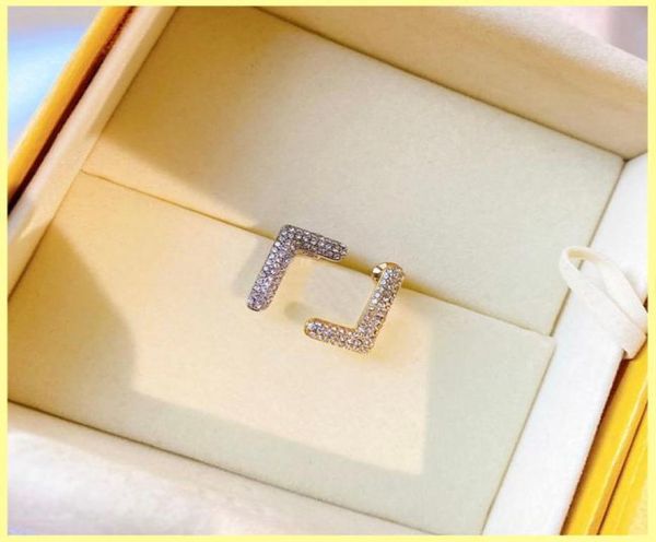 designers diamond earrings gold stud earring 925 silver for women love stud buzatue luxury jewelry hoops with box9144715, Golden;silver
designers diamond earrings gold stud earring 925 silver for women love stud buzatue luxury jewelry hoops with box9144715, Golden;silver