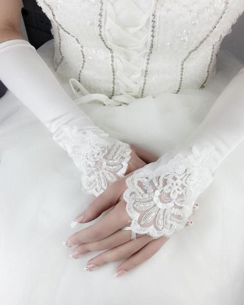 2019 fall fingerless pearls white ivory bridal gloves lace satin bridal accessories for wedding dresses5030616
2019 fall fingerless pearls white ivory bridal gloves lace satin bridal accessories for wedding dresses5030616