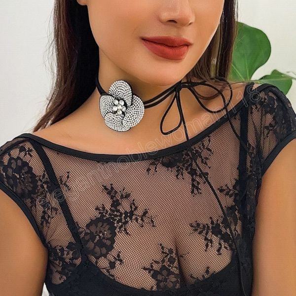 trendy large flower with rhinestone choker adjustable rope necklace for women jewelry on the neck collar party y2k girls, Golden;silver
trendy large flower with rhinestone choker adjustable rope necklace for women jewelry on the neck collar party y2k girls, Golden;silver