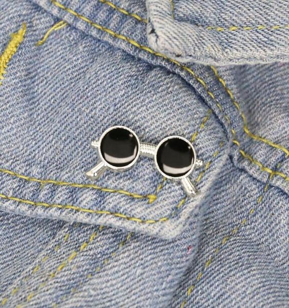 alloy color sunglasses shape brooch student oil paint glasses clothes lapel pins women backpack sweater bags clothing badge5450487, Gray
alloy color sunglasses shape brooch student oil paint glasses clothes lapel pins women backpack sweater bags clothing badge5450487, Gray