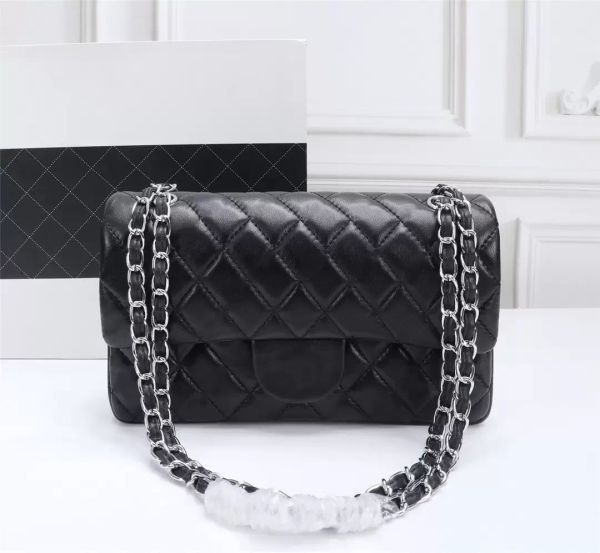 custom luxury brand handbag channel women's bag 2021 leather gold chain crossbody 2.55cm black and white pink cattle clip sheepskin sh
custom luxury brand handbag channel women's bag 2021 leather gold chain crossbody 2.55cm black and white pink cattle clip sheepskin sh