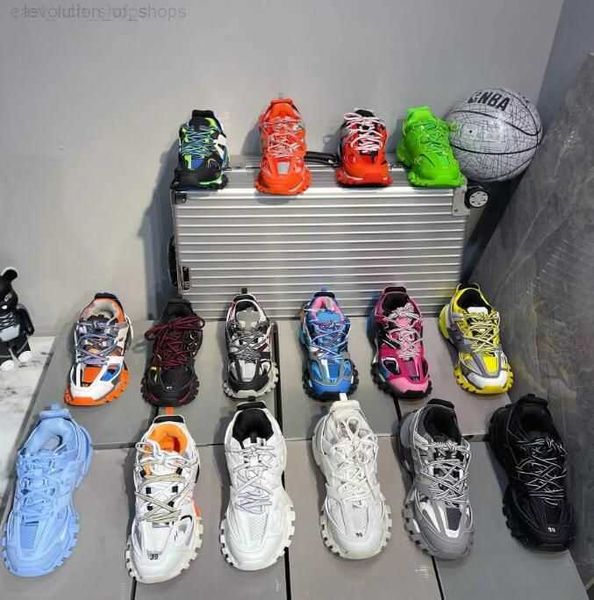 dress shoes designer men women casual shoe runners sneaker track 3 3.0 triple white black sneakers tess.s. gomma leather luxury brand traine
dress shoes designer men women casual shoe runners sneaker track 3 3.0 triple white black sneakers tess.s. gomma leather luxury brand traine