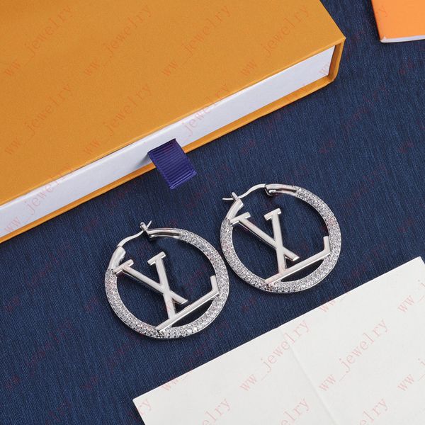 jewelry silver inlaid zirconia alphabet geometric circular hoop & huggie women's earrings, designer fashion luxury design, party, valen, Golden;silver
jewelry silver inlaid zirconia alphabet geometric circular hoop & huggie women's earrings, designer fashion luxury design, party, valen, Golden;silver