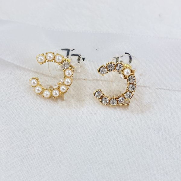 circle simple fashion stud pearl earrings for women party channel wedding lovers gift designer earring ccity engagement jewelry ax40e, Golden;silver
circle simple fashion stud pearl earrings for women party channel wedding lovers gift designer earring ccity engagement jewelry ax40e, Golden;silver