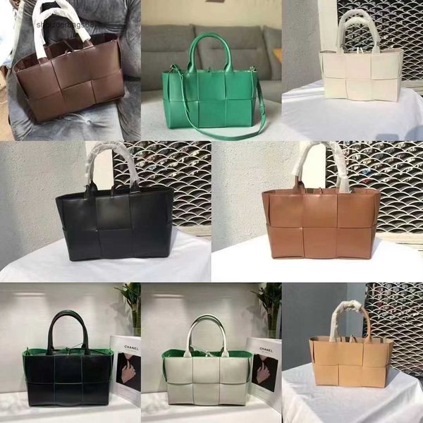 evening bags high capacity tote bags women vintage handbag shoulder woven leather designer crossbody female shopping bucket poc
evening bags high capacity tote bags women vintage handbag shoulder woven leather designer crossbody female shopping bucket poc