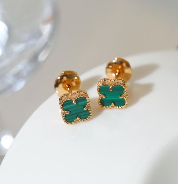 earrings designer fourleaf clover stud titanium steel malachite gilt rose gold fritillaria fashion ladies luxurious jewelry party4547870, Golden;silver
earrings designer fourleaf clover stud titanium steel malachite gilt rose gold fritillaria fashion ladies luxurious jewelry party4547870, Golden;silver
