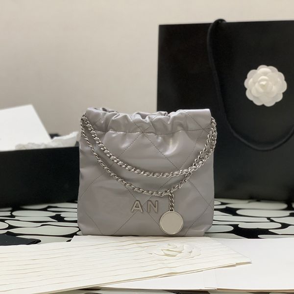 22 handbag designer bag mirror quality calfskin crossbody bag with box c5026
22 handbag designer bag mirror quality calfskin crossbody bag with box c5026