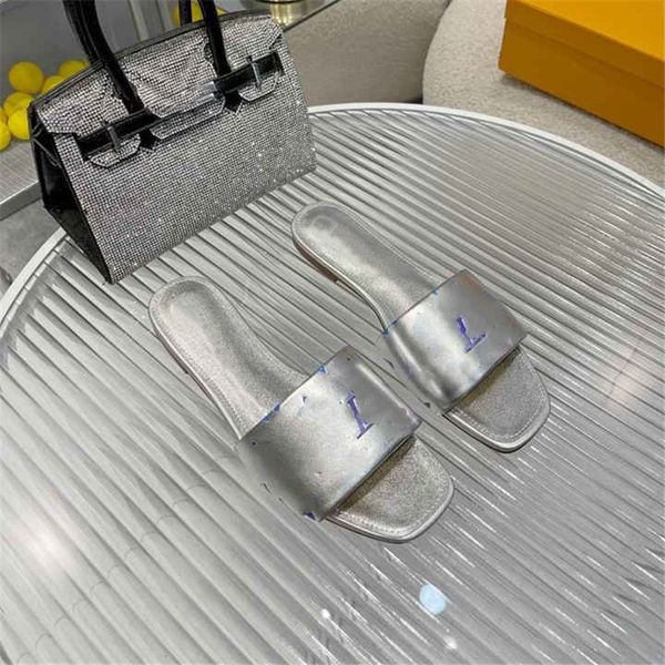 fashionable beach shoes 2023 luis luxurious design retro decoration men's and women's summer leather canvas rubber flat bottomed c
fashionable beach shoes 2023 luis luxurious design retro decoration men's and women's summer leather canvas rubber flat bottomed c