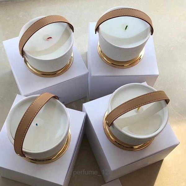 aromatherapy iv perfume candle fragrance 220g dehors ii neige feuilles d'or lle blanche l'air du jardin with sealed gift box fast
aromatherapy iv perfume candle fragrance 220g dehors ii neige feuilles d'or lle blanche l'air du jardin with sealed gift box fast