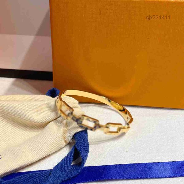 luxury bracelets bangle fashion designer l-letter print bracelet plated silver stainless steel wedding gifts hgp1, Golden;silver
luxury bracelets bangle fashion designer l-letter print bracelet plated silver stainless steel wedding gifts hgp1, Golden;silver
