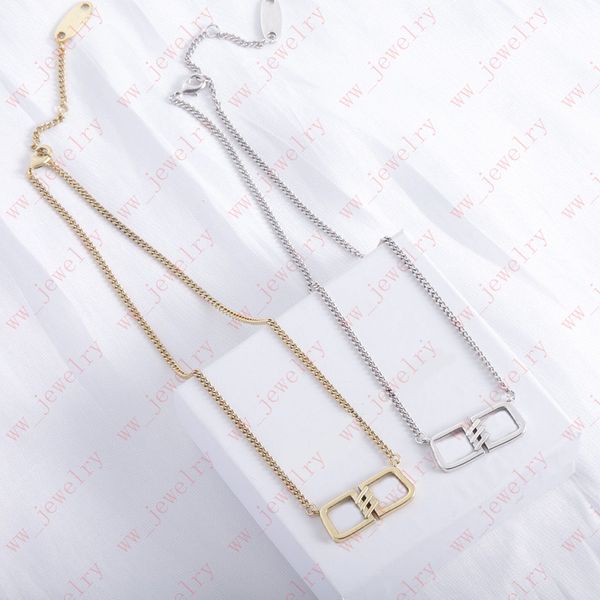 fashion designer gold/silver two color alphabet pendant lady pendant necklaces, send family friends lovers or their own gifts, with box
fashion designer gold/silver two color alphabet pendant lady pendant necklaces, send family friends lovers or their own gifts, with box