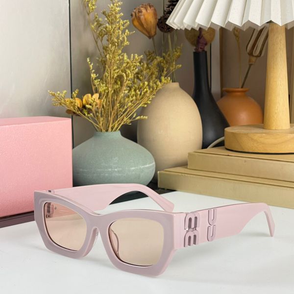 square sunglasses reading glasses designer lunette de soleil femme acetate fibre metal logo debutante queen style fashionable brand girl gla, White;black
square sunglasses reading glasses designer lunette de soleil femme acetate fibre metal logo debutante queen style fashionable brand girl gla, White;black