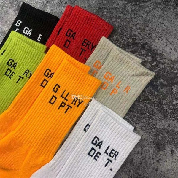 brand fashion multi color cotton socks mens and womens matching classic letter breathable stockings mixed soccer basketball sports socks, Black
brand fashion multi color cotton socks mens and womens matching classic letter breathable stockings mixed soccer basketball sports socks, Black