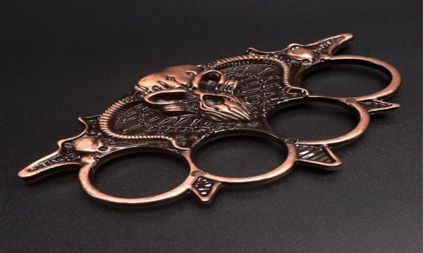 wushu fighter kui niu wang tie fourfingered tiger knuckle brass ring equipped with lifesaving hammer fist clasp ring7916617
wushu fighter kui niu wang tie fourfingered tiger knuckle brass ring equipped with lifesaving hammer fist clasp ring7916617