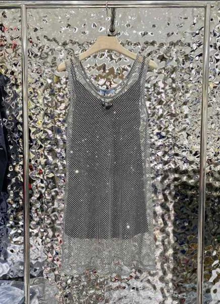 triangle badge sleeveless womens black satin p-letter diamond sling vest rhinestone shiny hollow mesh dresses camis gift for girls clothing, White;black
triangle badge sleeveless womens black satin p-letter diamond sling vest rhinestone shiny hollow mesh dresses camis gift for girls clothing, White;black