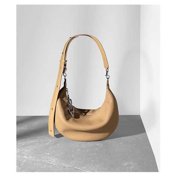 leather women's bag dumpling bag crossbody bag women's new shoulder bag design envelope bag
leather women's bag dumpling bag crossbody bag women's new shoulder bag design envelope bag