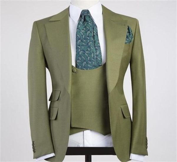 green men suits blazer for wedding costume homme groom tuxedos set terno masculino slim fit vintage pieces men039s blazers5449326, White;black
green men suits blazer for wedding costume homme groom tuxedos set terno masculino slim fit vintage pieces men039s blazers5449326, White;black