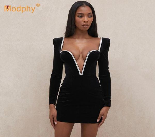 winter vneck long sleeve diamond backless black velvet bodycon mini dress 2021 women celebrity evening party vestidos casual4953618, Black;gray
winter vneck long sleeve diamond backless black velvet bodycon mini dress 2021 women celebrity evening party vestidos casual4953618, Black;gray