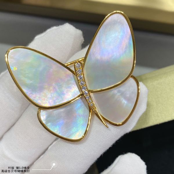 natural white mother shell of pearl brooches for women butterfly charm brooches four leaf flowers dupe design, Gray
natural white mother shell of pearl brooches for women butterfly charm brooches four leaf flowers dupe design, Gray