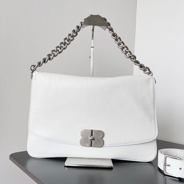 bb soft large flap bag in black peach calfskin purse designer woman handbag large fashion luxury
bb soft large flap bag in black peach calfskin purse designer woman handbag large fashion luxury