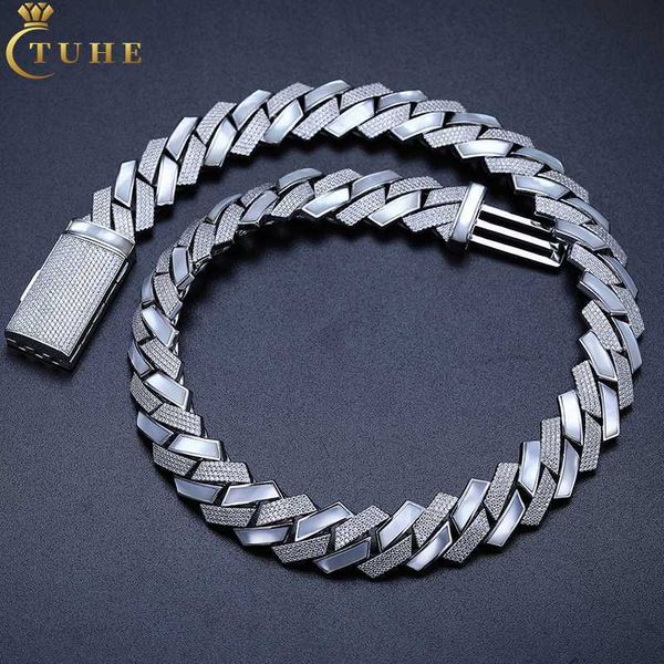 custom wholesale jewelry 18mm 925 sterling silver d color vvs moissanite diamond shell iced out cuban link chain for men
custom wholesale jewelry 18mm 925 sterling silver d color vvs moissanite diamond shell iced out cuban link chain for men