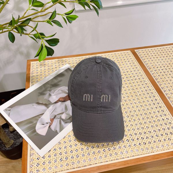 new hats designers women casquette luxe designer baseball cap fashion casual sun protection outdoor fashion luxury the most popular hat of t, Blue;gray
new hats designers women casquette luxe designer baseball cap fashion casual sun protection outdoor fashion luxury the most popular hat of t, Blue;gray