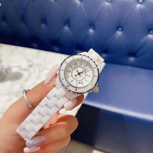 women's watches luxury munters watch 33mm all brick fashion designer watch white dial quartz women's watch girls gift, Slivery;brown
women's watches luxury munters watch 33mm all brick fashion designer watch white dial quartz women's watch girls gift, Slivery;brown